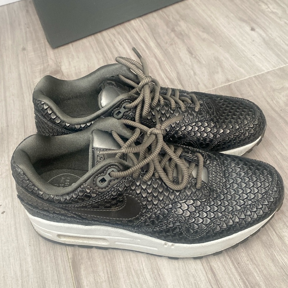 Nike air max 1 premium reptile sneakers